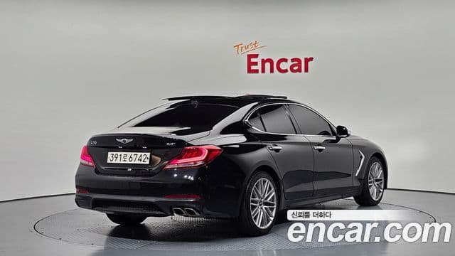 Genesis G70 2