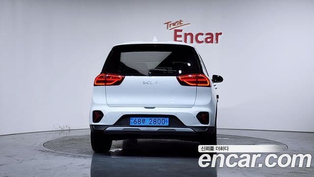 Kia Niro Plus 3