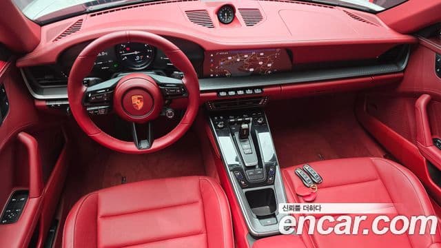 Porsche 911 (992) 4