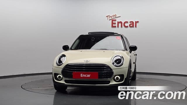 MINI Cooper Clubman 2