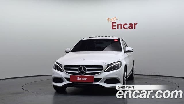 Mercedes-Benz C-Class W205 3