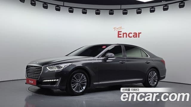Genesis EQ900
