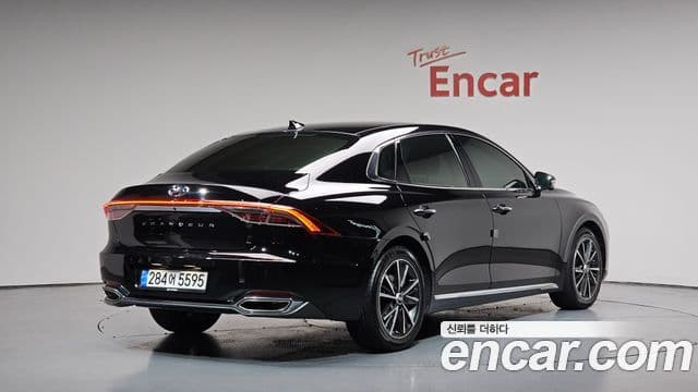 Hyundai The New Grandeur IG 2