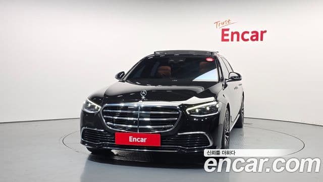 Mercedes-Benz S-Class W223 3