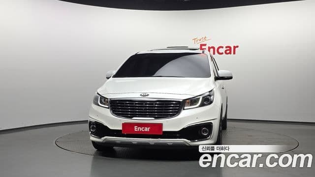 Kia All New Carnival 3