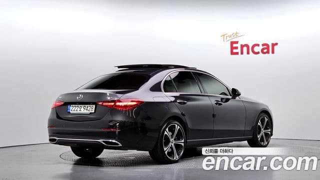 Mercedes-Benz C-Class W206 2