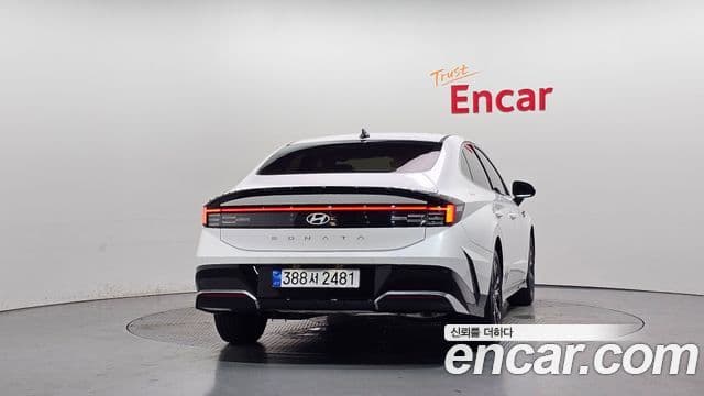Hyundai Sonata The Edge (DN8) 4