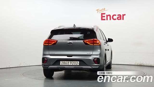 Kia The New Niro 3