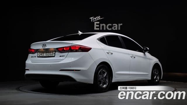 Hyundai Avante AD 2