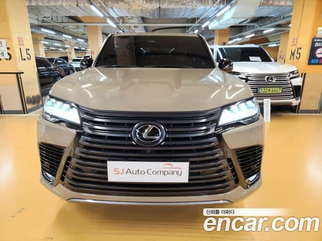 Lexus LX 4th Gen 1