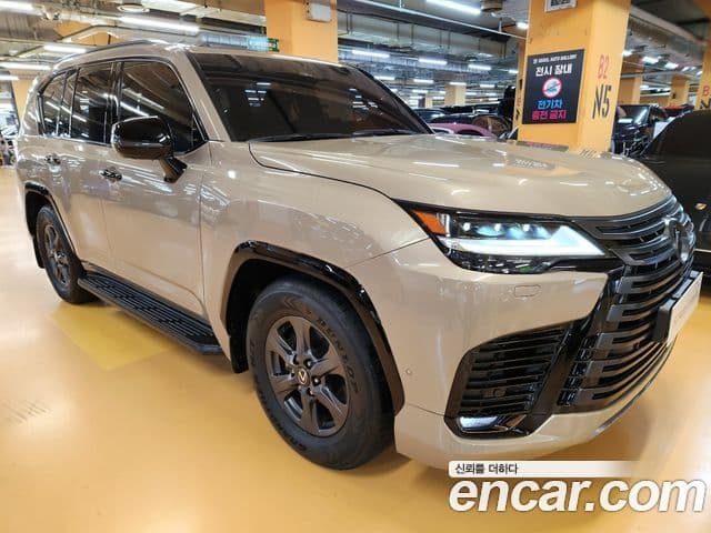 Lexus LX 4th Gen 4