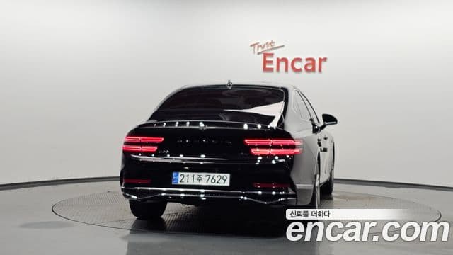 Genesis G80 (RG3) 3