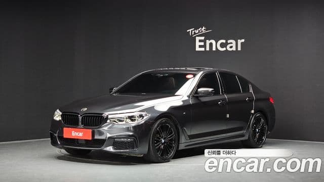 BMW 5 Series (G30)