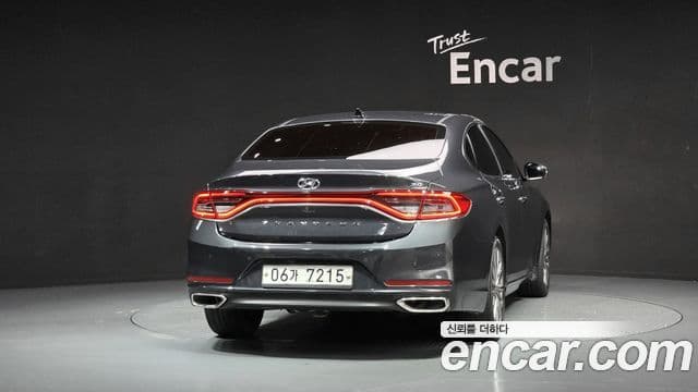 Hyundai Grandeur IG 3