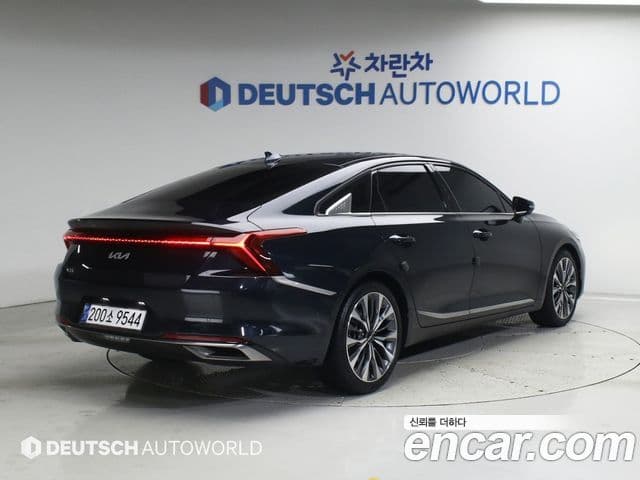 Kia K8 2