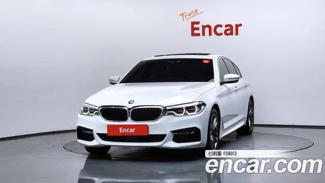 BMW 5 Series (G30) 2