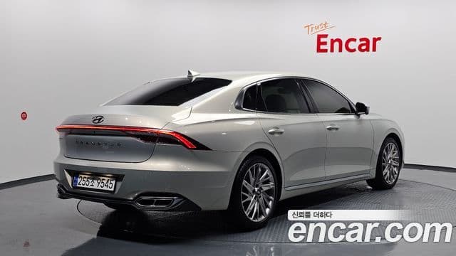 Hyundai The New Grandeur IG 2