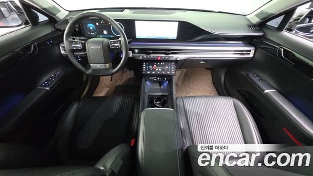 Hyundai Grandeur Hybrid (GN7) 4