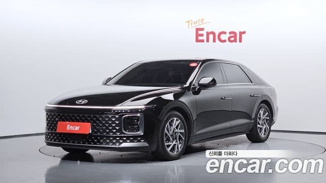 Hyundai Grandeur Hybrid (GN7) — 1