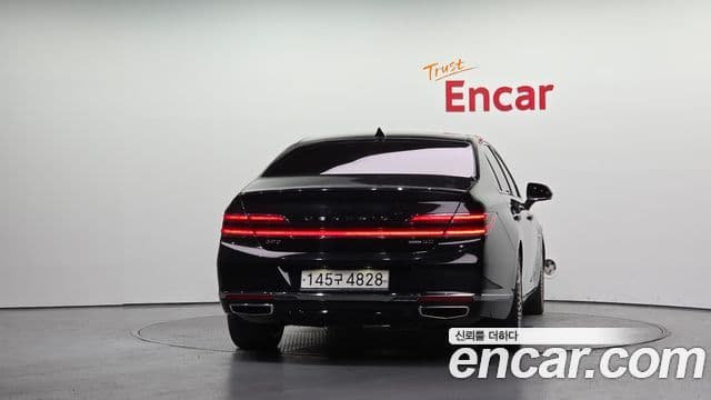 Genesis G90 3