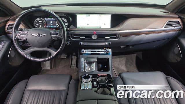 Genesis G90 4