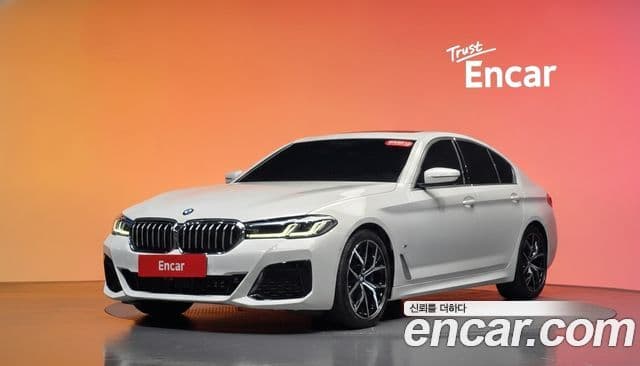 BMW 5 Series (G30)