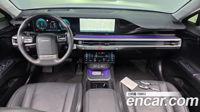 Hyundai Grandeur Hybrid (GN7) 4