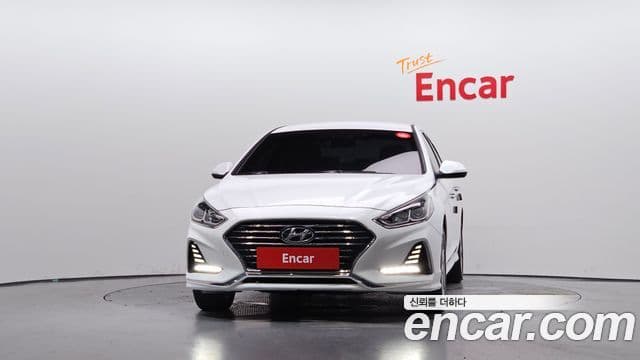 Hyundai Sonata New Rise 3