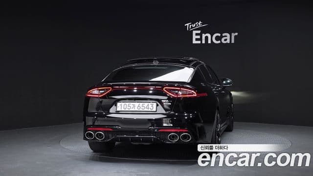 Kia Stinger 3