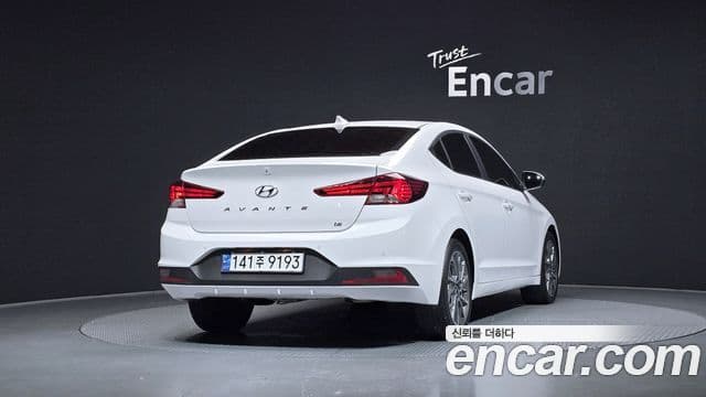 Hyundai The New Avante AD 4