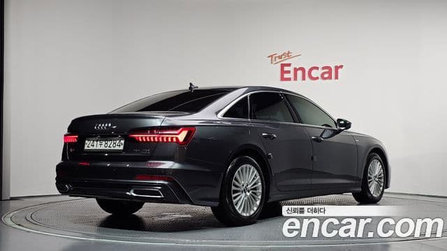 Audi A6 (C8) 2