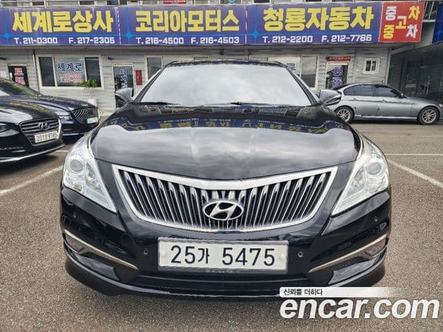 Hyundai Grandeur HG 3