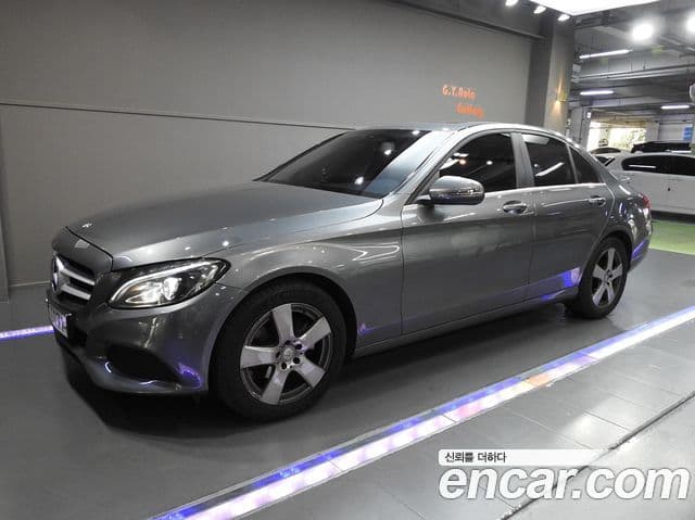 Mercedes-Benz C-Class W205