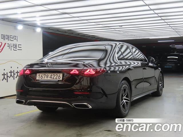 Mercedes-Benz E-Class W214 4