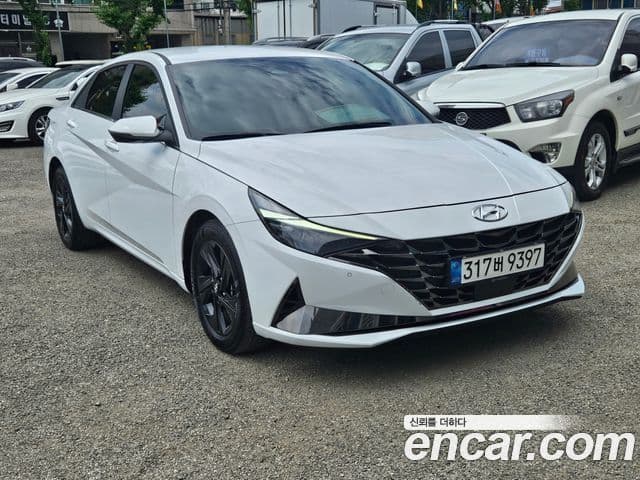 Hyundai Avante (CN7) 2