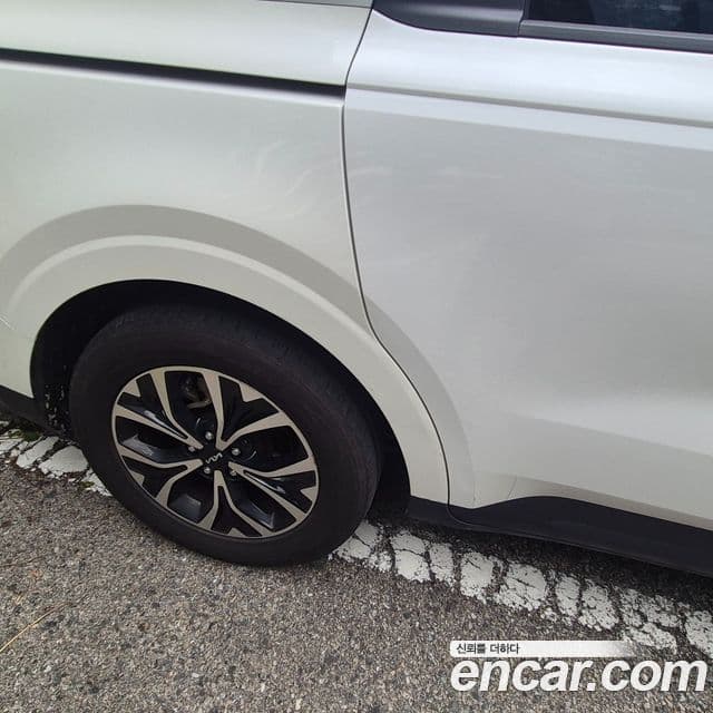 Kia Carnival 4th Gen 2