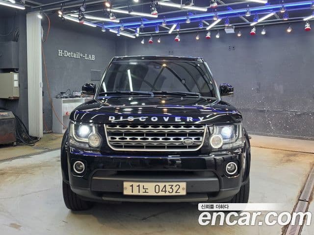 Land Rover Discovery 4 — 1