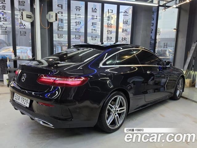 Mercedes-Benz E-Class W213 3