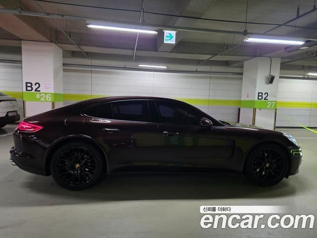 Porsche Panamera (971) 4
