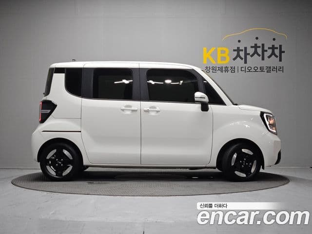 Kia The New Kia Ray EV 4