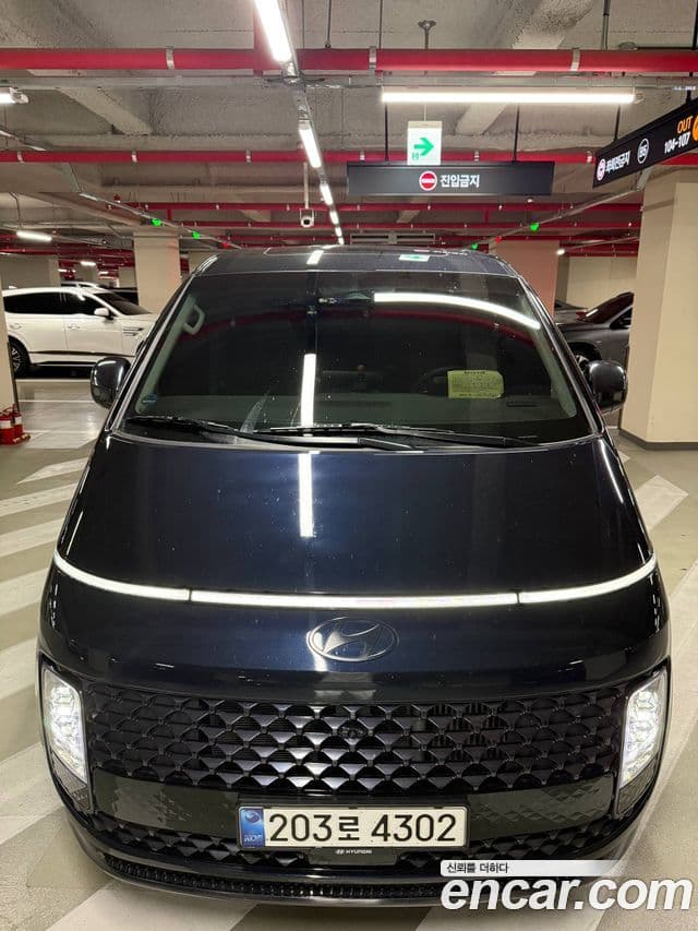 Hyundai Staria 3