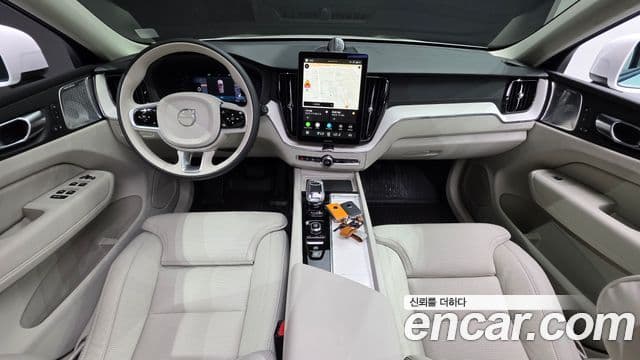Volvo XC60 2nd Gen 4