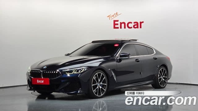BMW 8 Series (G15)