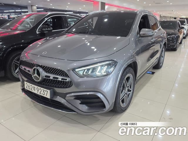 Mercedes-Benz GLA-Class H247