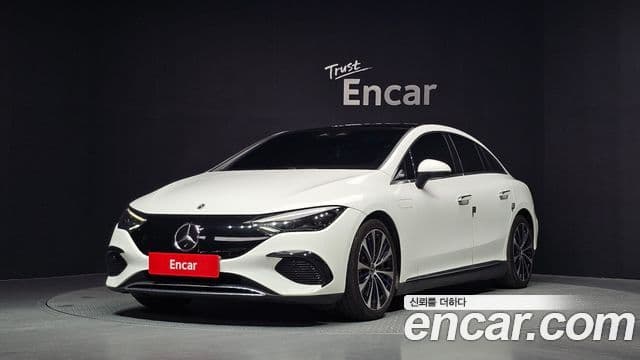 Mercedes-Benz EQE V295