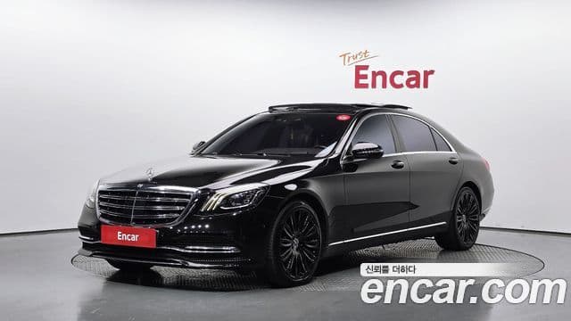Mercedes-Benz S-Class W222
