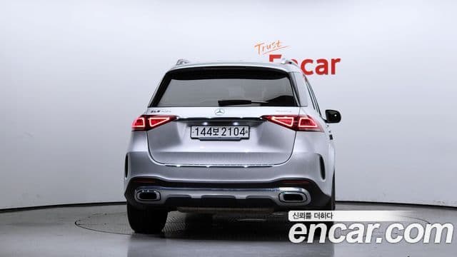 Mercedes-Benz GLE-Class W167 4