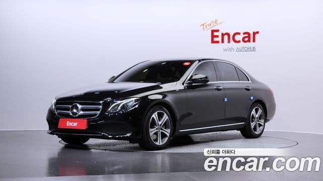 Mercedes-Benz E-Class W213 1