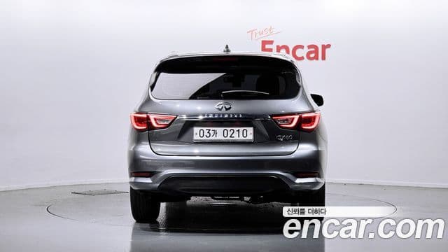 Infiniti QX60 4