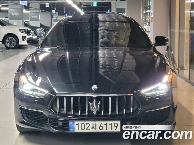 Maserati Ghibli 2